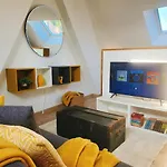 Yellow Studio
